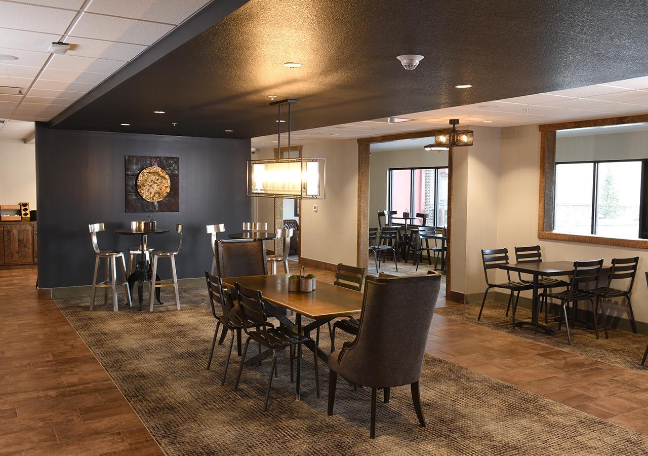 Stoney Creek Hotel Tulsa - Broken Arrow Esterno foto